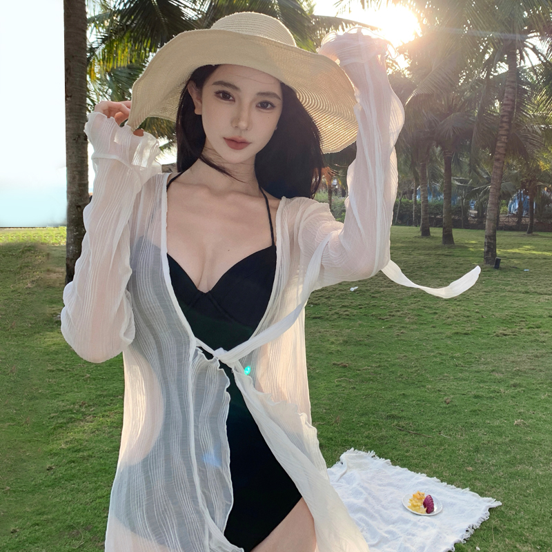 Vacation Style White Sun Protection Cardigan Long Beach Cover-Up Photogenic Seaside Outfit - Image 2