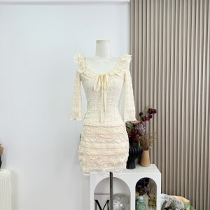 Hotdog Spicy Vintage Sweetheart Three-Quarter Sleeve Top and Bodycon Skirt Sophisticated Date Set